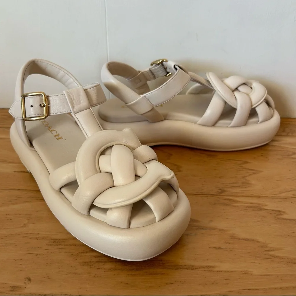 Coach off white